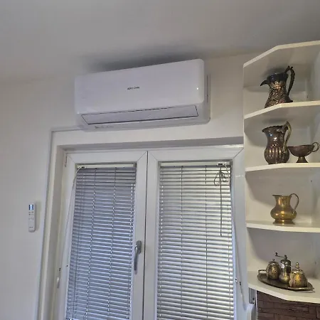 110m2 Aircondition 2 Bedroom