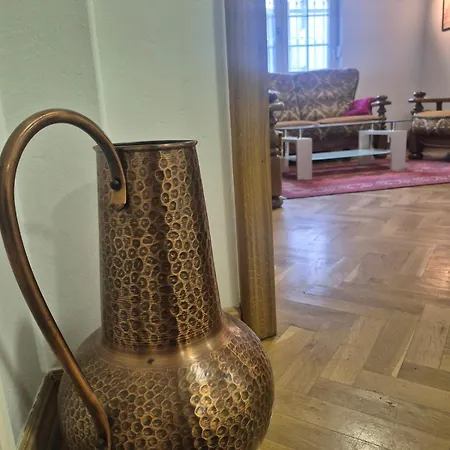 110m2 Aircondition 2 Bedroom